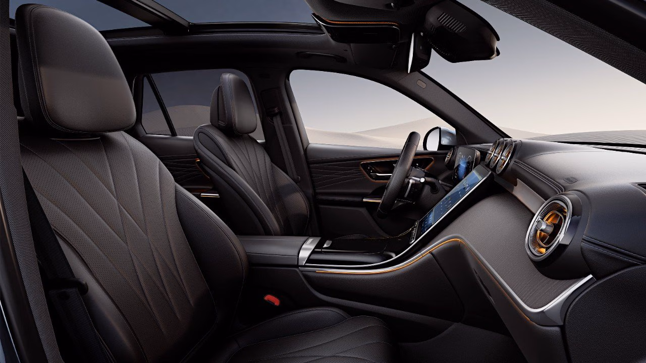 mercedes benz glc suv x254 highlights interior 3302x1858 03 2023
