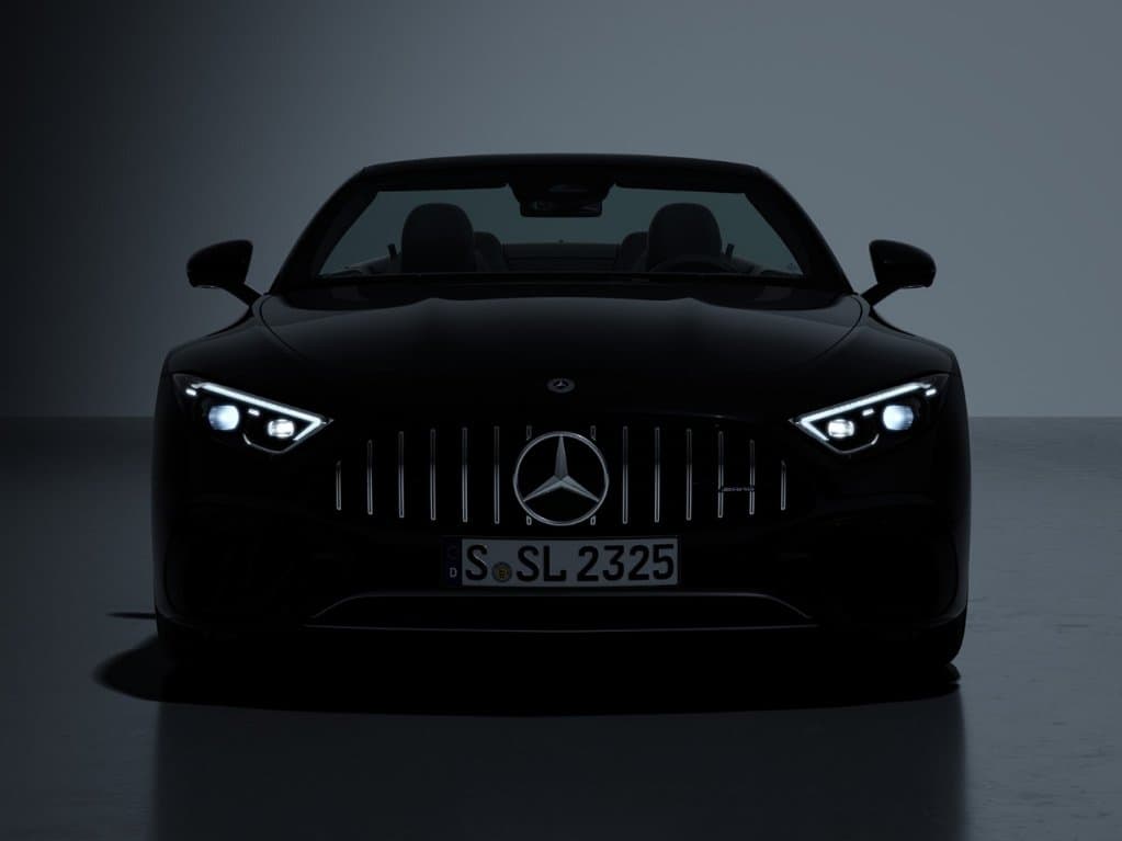 Mercedes-AMG SL 43 5 mercedes amg sl r232 safety highlights hotspot digital light 1612x1209 11 2022