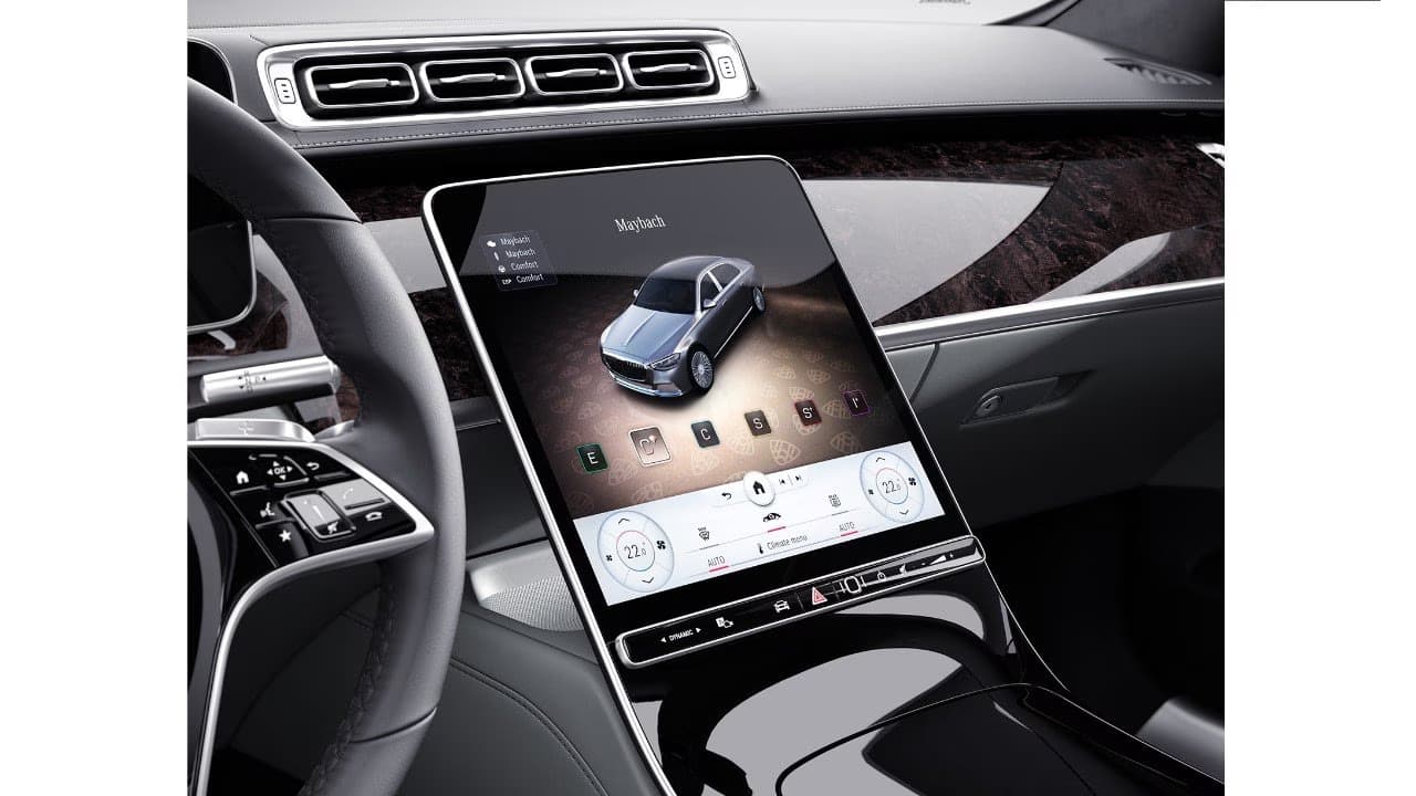 mercedes maybach brand area landing page luxury comfort maybach driving program 2176x1224 08 2023