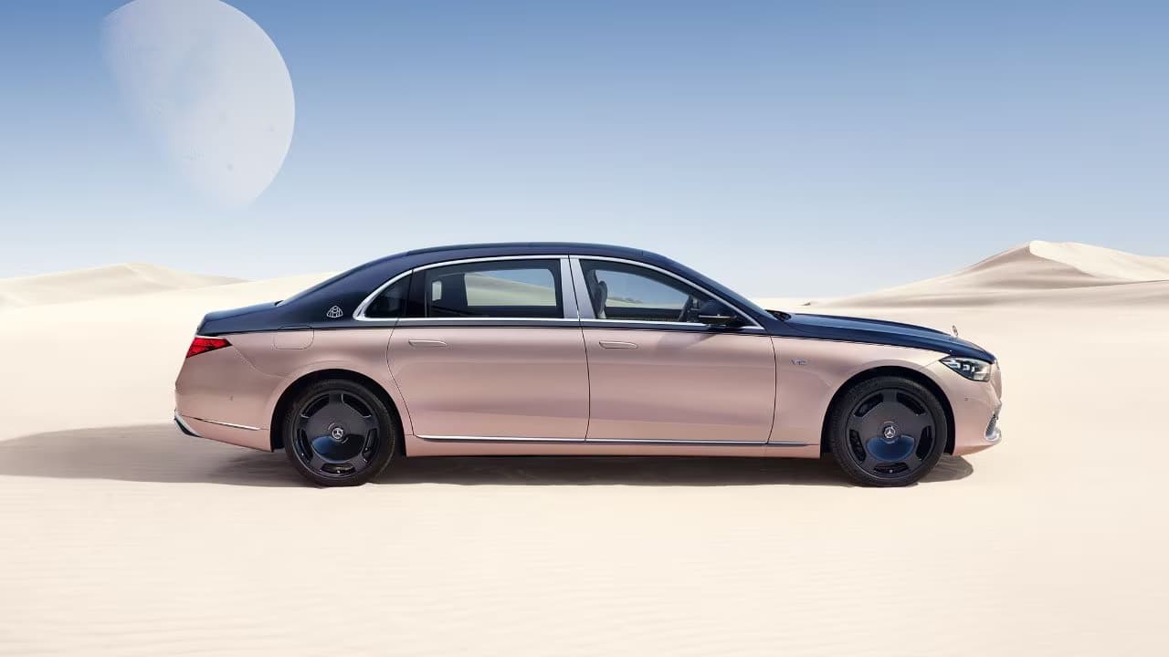 mercedes maybach brand area landing page maybach s class haute voiture 01 2176x1224 08 2023